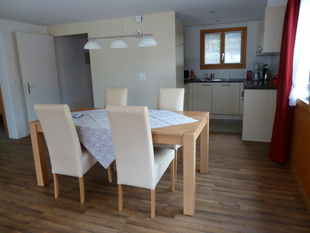 Chalet Gerbera Wengen Phòng bức ảnh